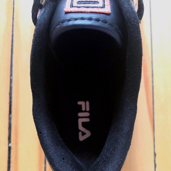 FILA sneakers / NIB / US 6.5 / EUR 39 - Picture 7 of 8